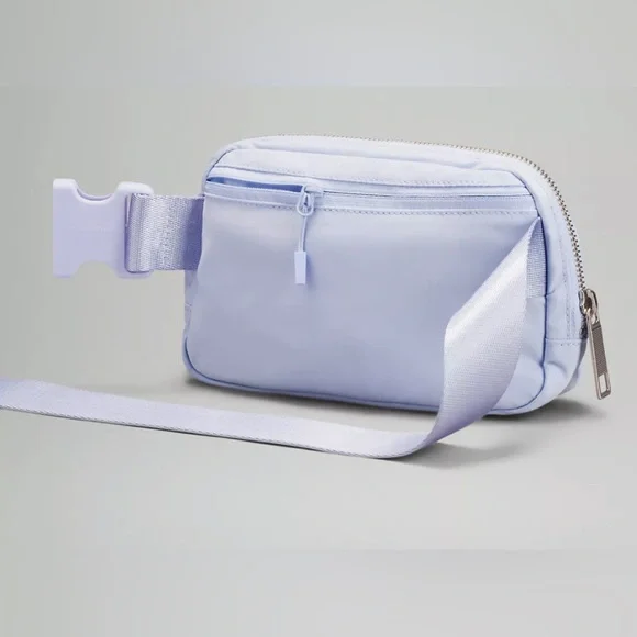 Lululemon Everywhere Belt Bag - Pastel Blue - NWT - Picture 3 of 11